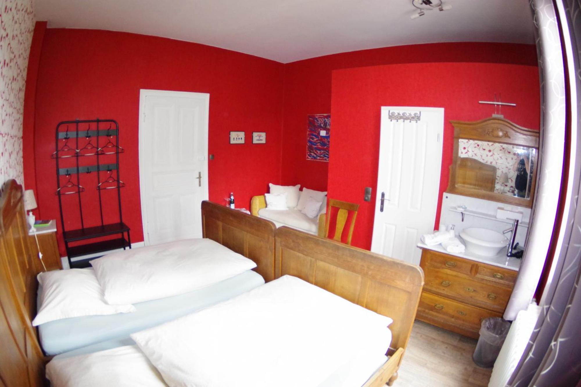 Wohnen Im Burghotel 3*