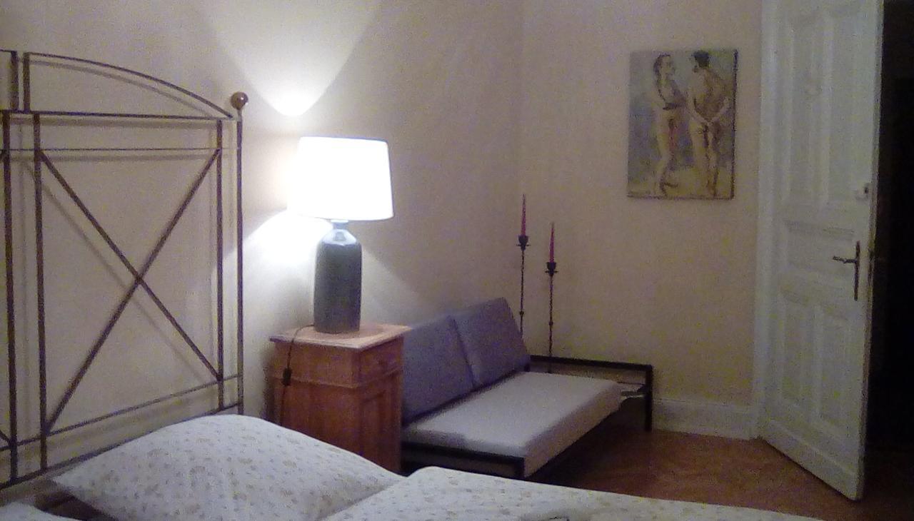 Wohnen Im Burghotel Bed & Breakfast